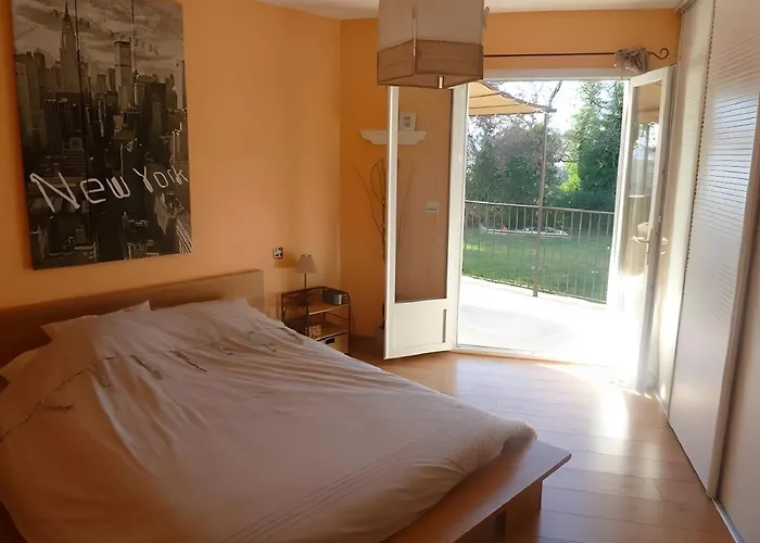 Entre Vignes Et Garrigues ヴィラ